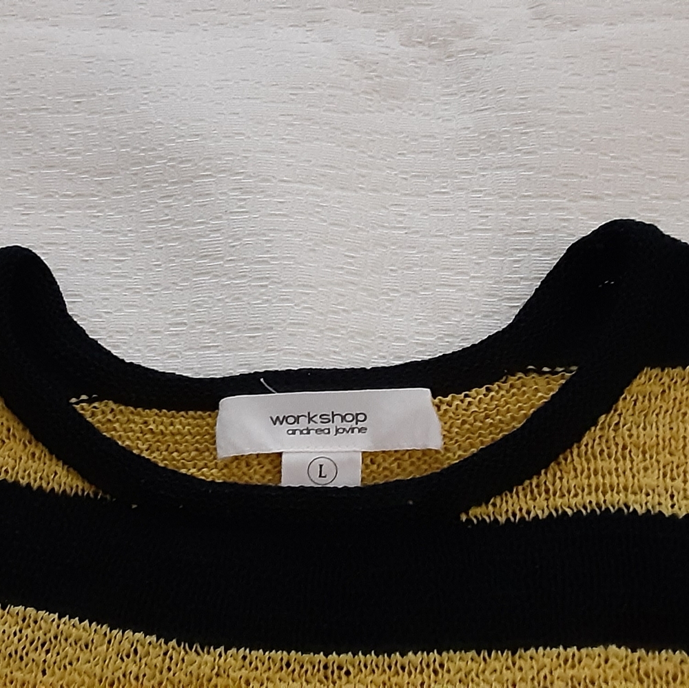 Sweater - Picture 2 of 3